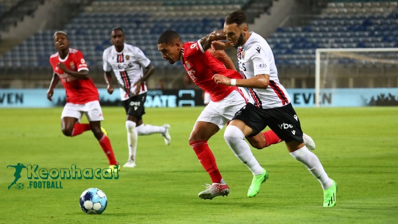 Soi kèo Benfica vs Nice - 2h00 ngày 13/8 