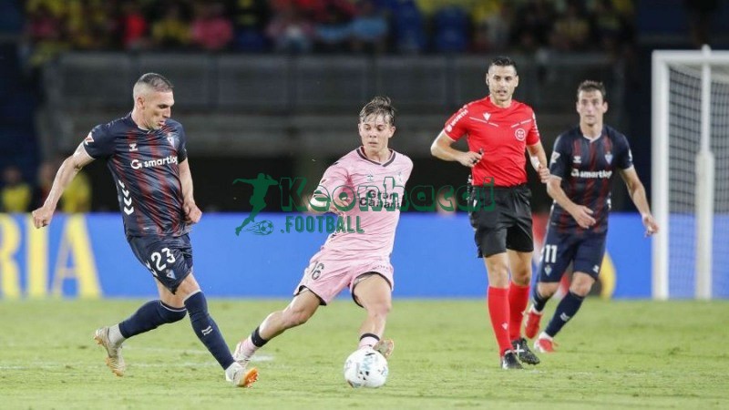 Soi kèo Eibar vs Las Palmas - 19h00 ngày 29/3 - La Liga 2 2 Soi kèo Eibar vs Las Palmas - 19h00 ngày 29/3