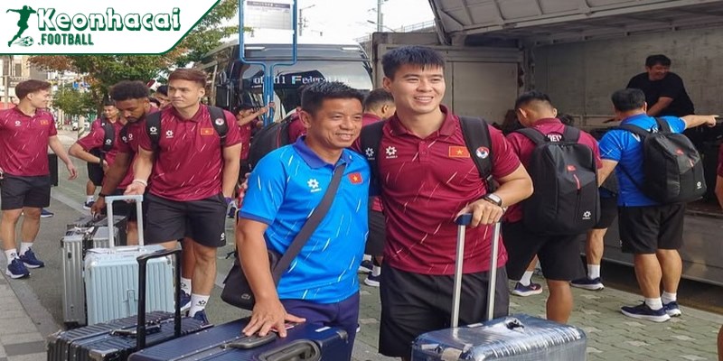 ĐT Việt Nam ổn định tại Hàn Quốc, chờ ba trận giao hữu quan trọng 2 ĐT Việt Nam nhập cảnh thuận lợi, bắt đầu hành trình tại Hàn Quốc